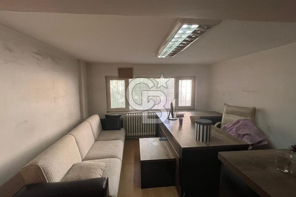 KIZILAY CADDE ÜZERİ SATILIK MAĞAZA