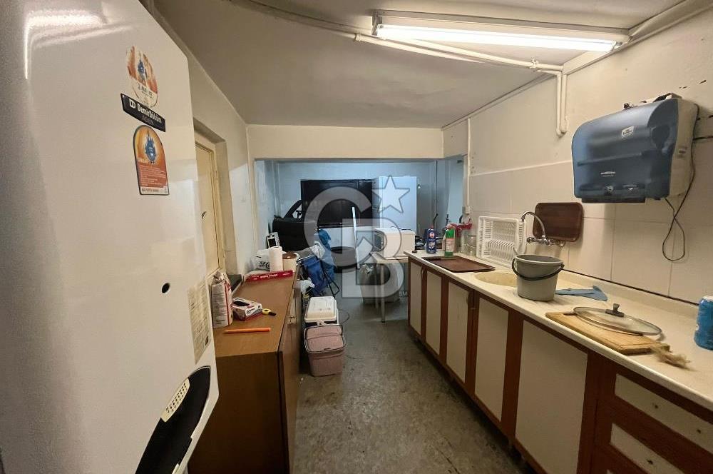 KIZILAY CADDE ÜZERİ SATILIK MAĞAZA