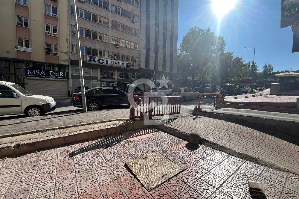 KIZILAY CADDE ÜZERİ SATILIK MAĞAZA