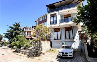YAKACIKTA ADALAR MANZARALI MÜSTAKİL VİLLA FIRSATI!
