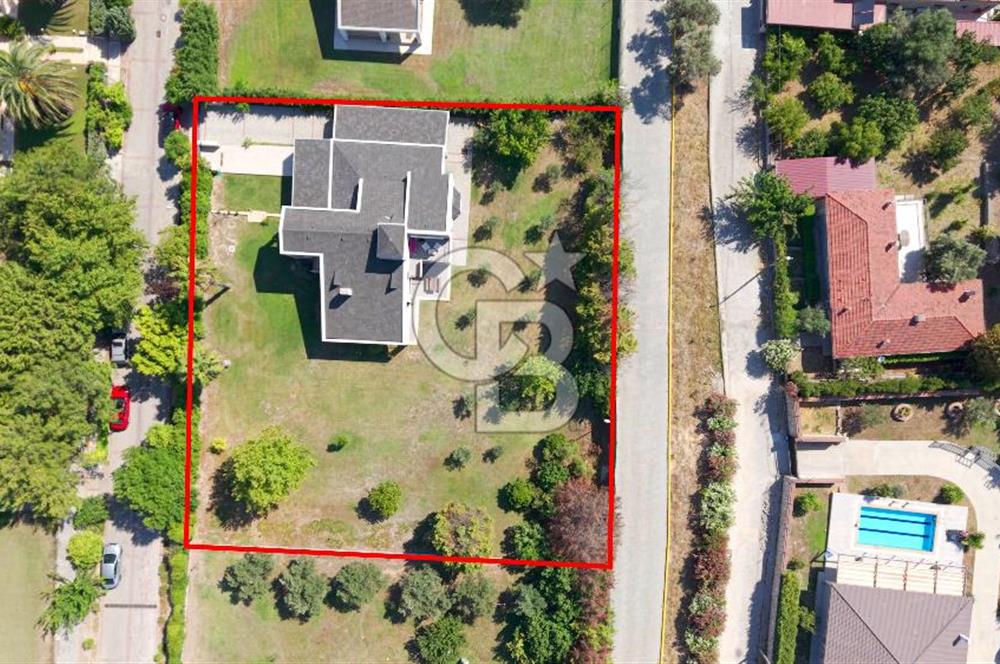 İtokent Sitesi'nin En Büyük Bahçeli Full Bakımlı Villası Satılık 