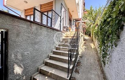 YAKACIKTA ADALAR MANZARALI MÜSTAKİL VİLLA FIRSATI!