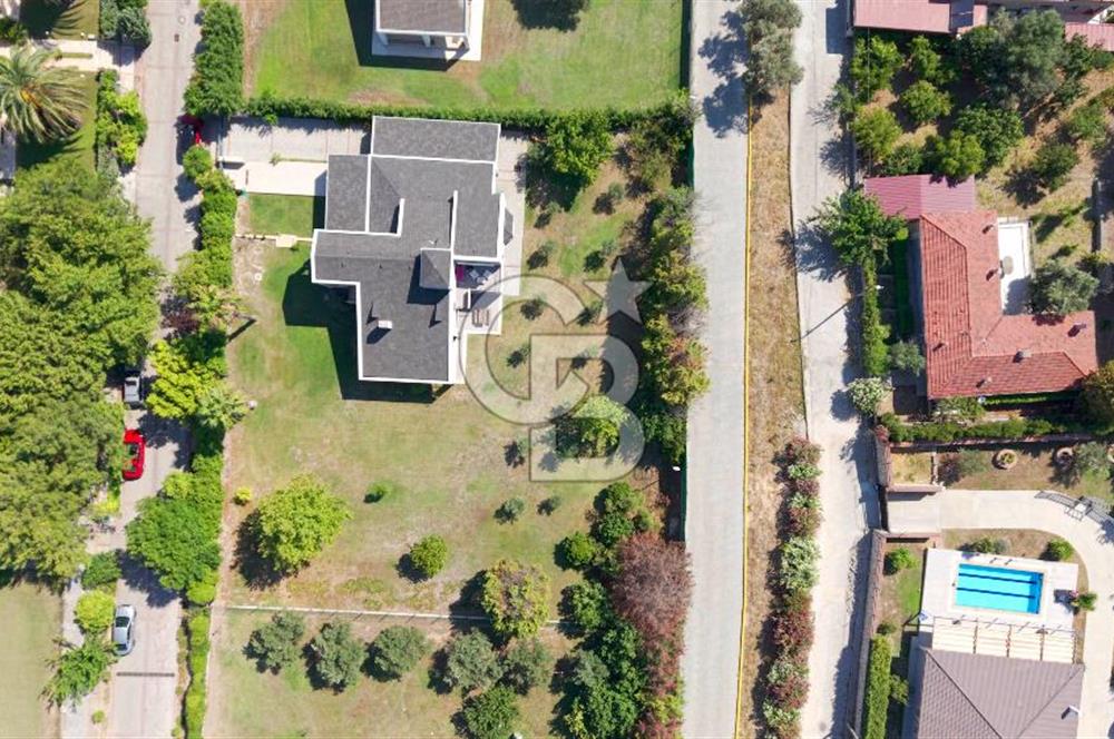 İtokent Sitesi'nin En Büyük Bahçeli Full Bakımlı Villası Satılık 