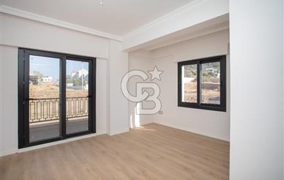 Foça Cumhuriyet Mh.4+1 Denize Sıfır Ultra Lüks Satılık Villa