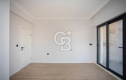 Foça Cumhuriyet Mh.4+1 Denize Sıfır Ultra Lüks Satılık Villa