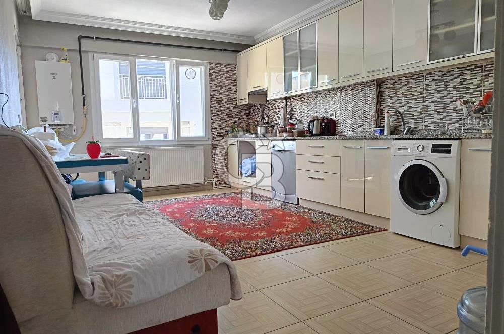 ÇİĞLİ HARMANDALINDA 2 KATLI KOMPLE SATILIK BİNA