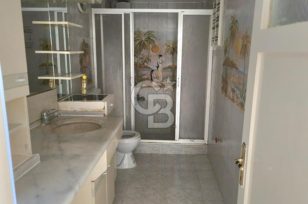 Karşıyaka Bahçelievler Doğalgazlı Asansörlü Kiralık 3+1 Daire