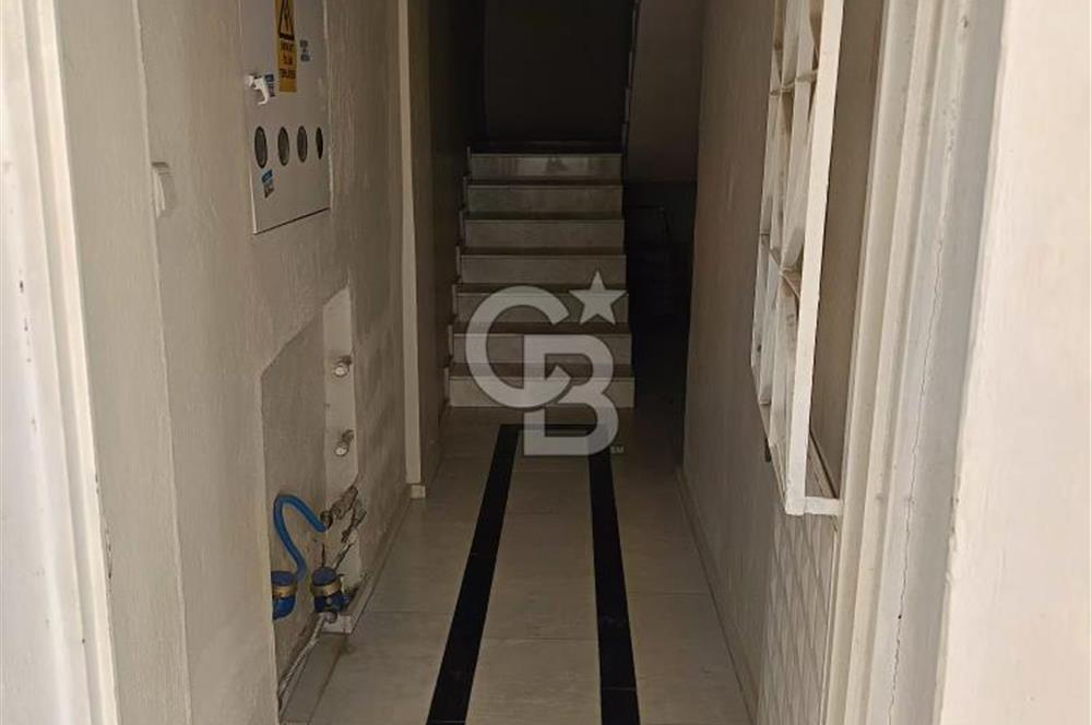 ÇİĞLİ HARMANDALINDA 2 KATLI KOMPLE SATILIK BİNA
