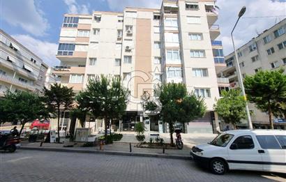 Karşıyaka Bahçelievler Doğalgazlı Asansörlü Kiralık 3+1 Daire