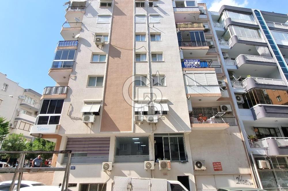 Karşıyaka Bahçelievler Doğalgazlı Asansörlü Kiralık 3+1 Daire
