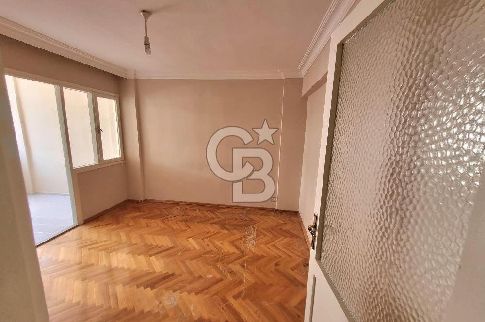 Karşıyaka Bahçelievler Doğalgazlı Asansörlü Kiralık 3+1 Daire
