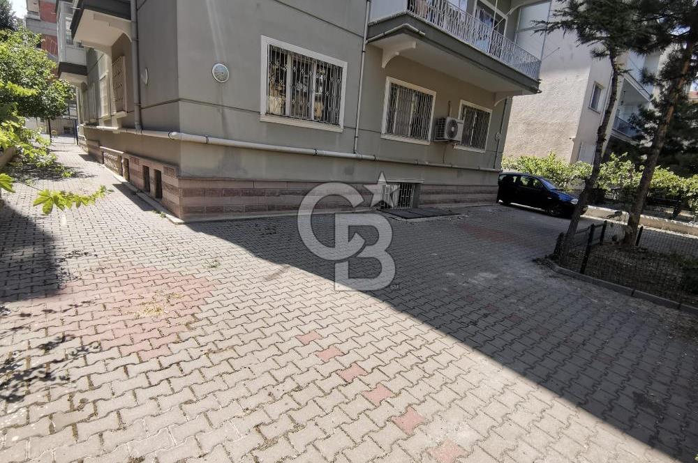 BAHÇELİEVLERDE AŞKABAT CD. PARALELİ SATILIK YAPILI 3+1 BOŞ DAİRE