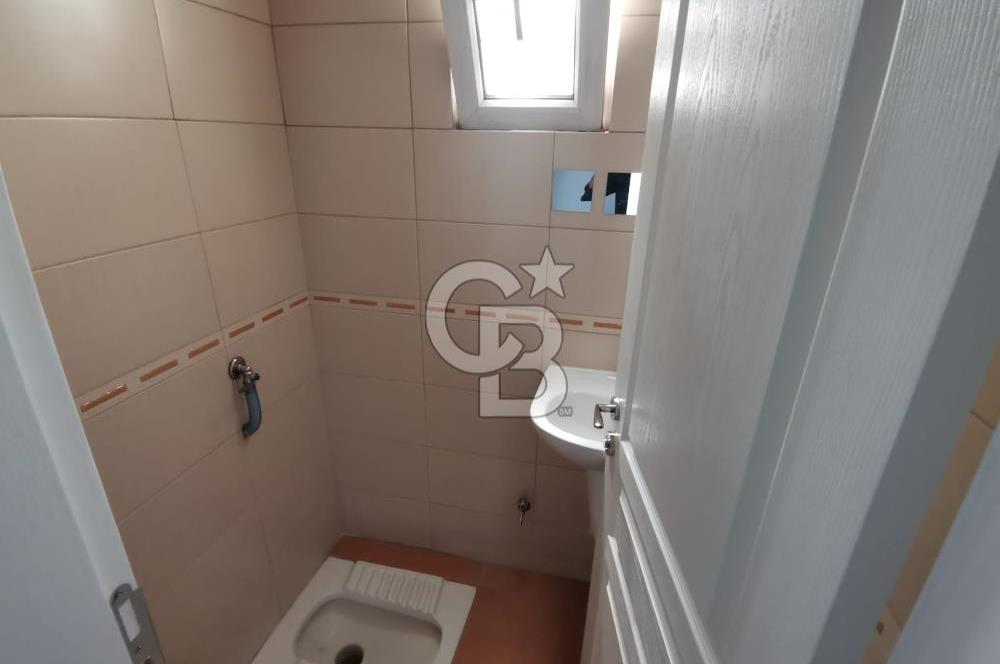 BAHÇELİEVLERDE AŞKABAT CD. PARALELİ SATILIK YAPILI 3+1 BOŞ DAİRE