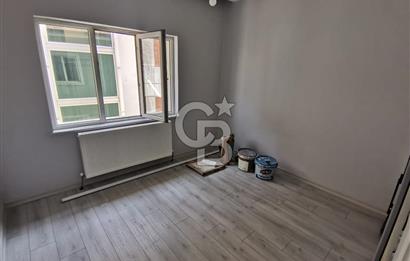 BAHÇELİEVLERDE AŞKABAT CD. PARALELİ SATILIK YAPILI 3+1 BOŞ DAİRE