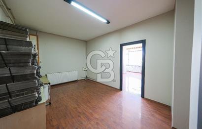 BAHRİYE CADDESİ ÜZERİNDE 700 m2 KOMPLE SATILIK TİCARİ BİNA