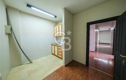 BAHRİYE CADDESİ ÜZERİNDE 700 m2 KOMPLE SATILIK TİCARİ BİNA