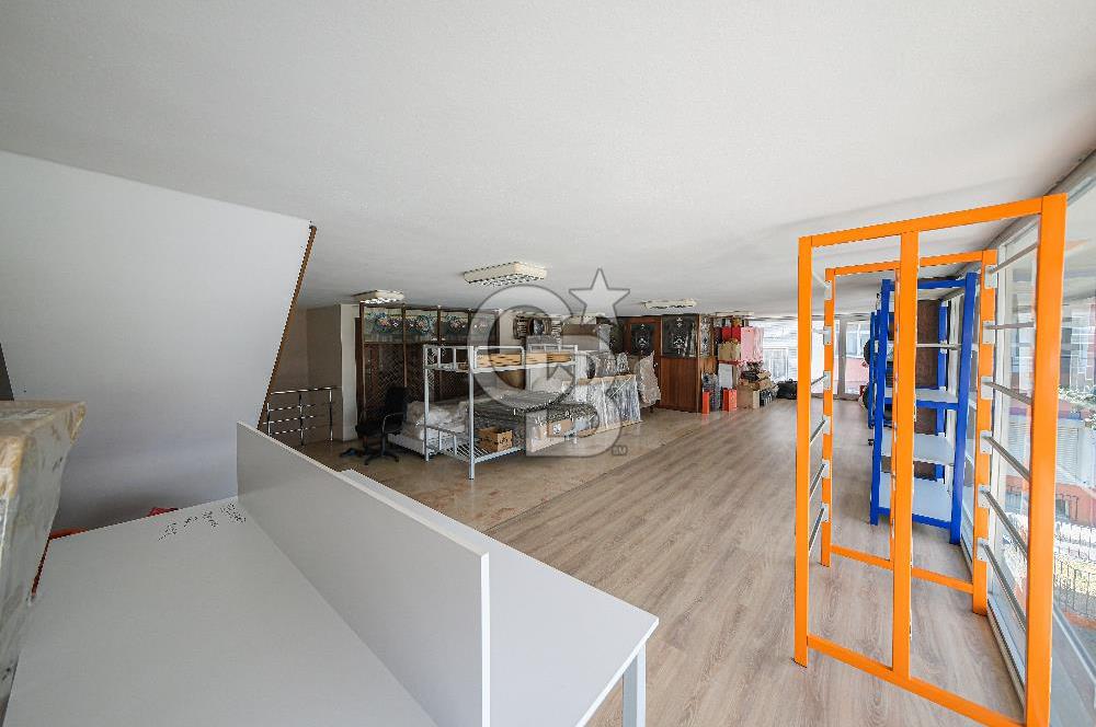 BAHRİYE CADDESİ ÜZERİNDE 700 m2 KOMPLE SATILIK TİCARİ BİNA