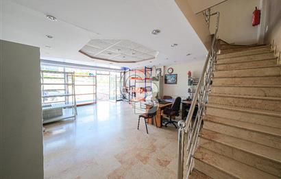 BAHRİYE CADDESİ ÜZERİNDE 700 m2 KOMPLE SATILIK TİCARİ BİNA