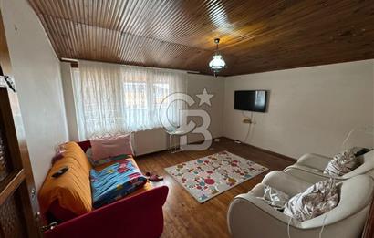 ERDOĞDUDA SATILIK 2+1 ÇATI KATI FIRSAT DAİRE