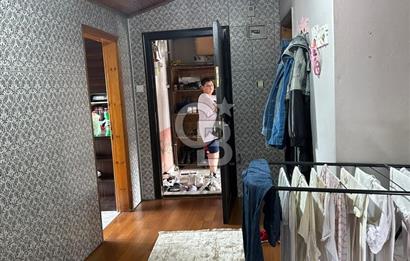 ERDOĞDUDA SATILIK 2+1 ÇATI KATI FIRSAT DAİRE