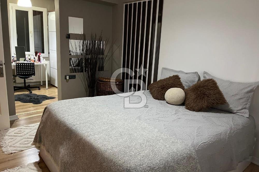 İzmir Karabağlar Selvili Mahallesi 3+1 Satılık Lüks Daire