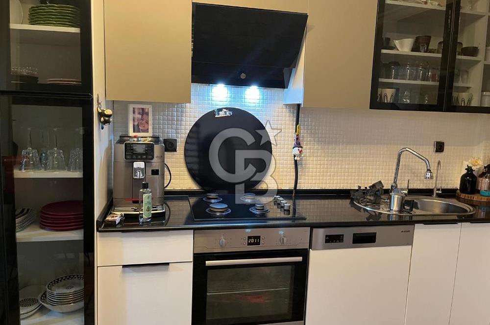 İzmir Karabağlar Selvili Mahallesi 3+1 Satılık Lüks Daire