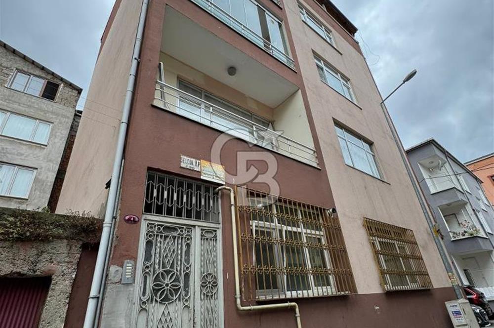 ERDOĞDUDA SATILIK 2+1 ÇATI KATI FIRSAT DAİRE