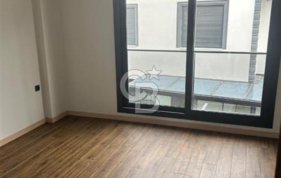 Camikebir'de Triplex 3+1 Kışbahçeli Villa