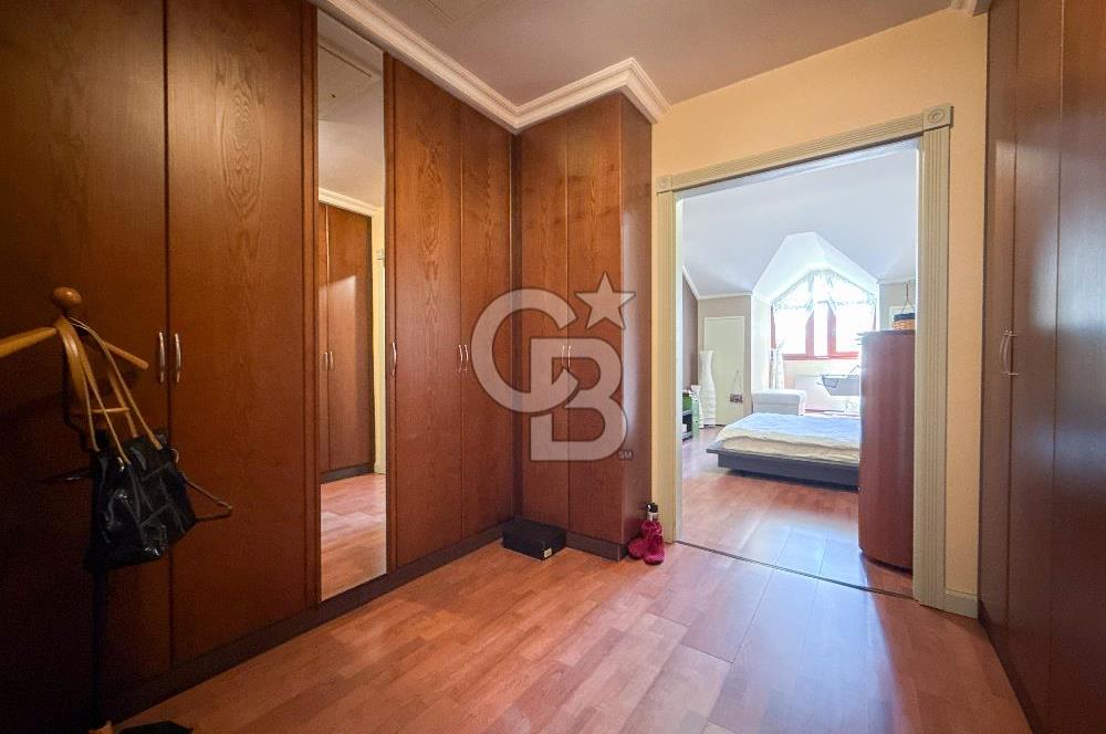 Bahçeşehir Şelale Villaların'da Satılık 5+2 villa