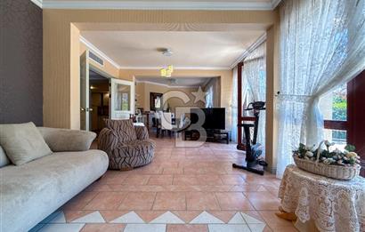 Bahçeşehir Şelale Villaların'da Satılık 5+2 villa