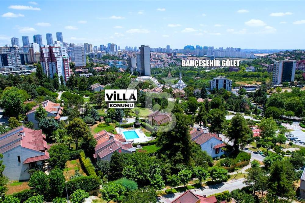 Bahçeşehir Şelale Villaların'da Satılık 5+2 villa