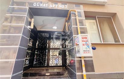 Şemikler İzban Yakını,Bakımlı,Ebeveyn Banyolu Satılık 2+1 Daire 