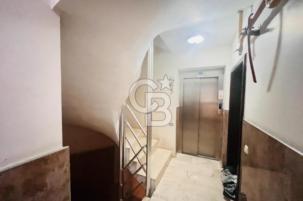 Şemikler İzban Yakını,Bakımlı,Ebeveyn Banyolu Satılık 2+1 Daire 