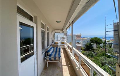 Altınoluk’ta Denize 100 Metre Deniz Manzaralı 3+1 Dubleks Daire
