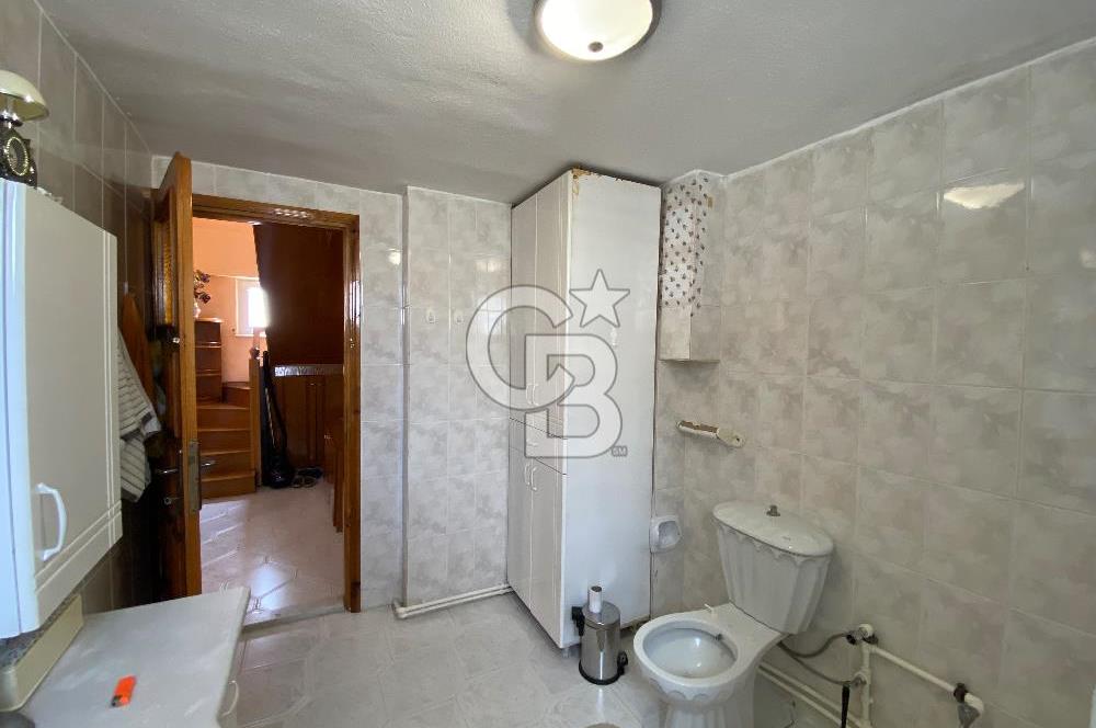 Altınoluk’ta Denize 100 Metre Deniz Manzaralı 3+1 Dubleks Daire