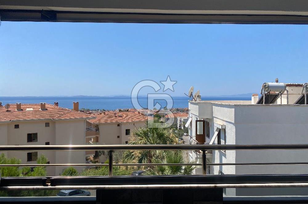 Altınoluk’ta Site İçerisinde Deniz Manzaralı Satılık 2+1 Daire