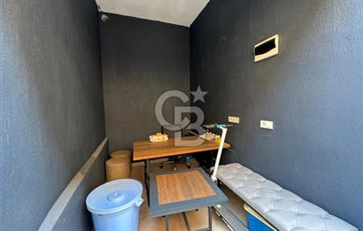 İzmir Karabağlar Bozyaka' da Satılık Dükkan