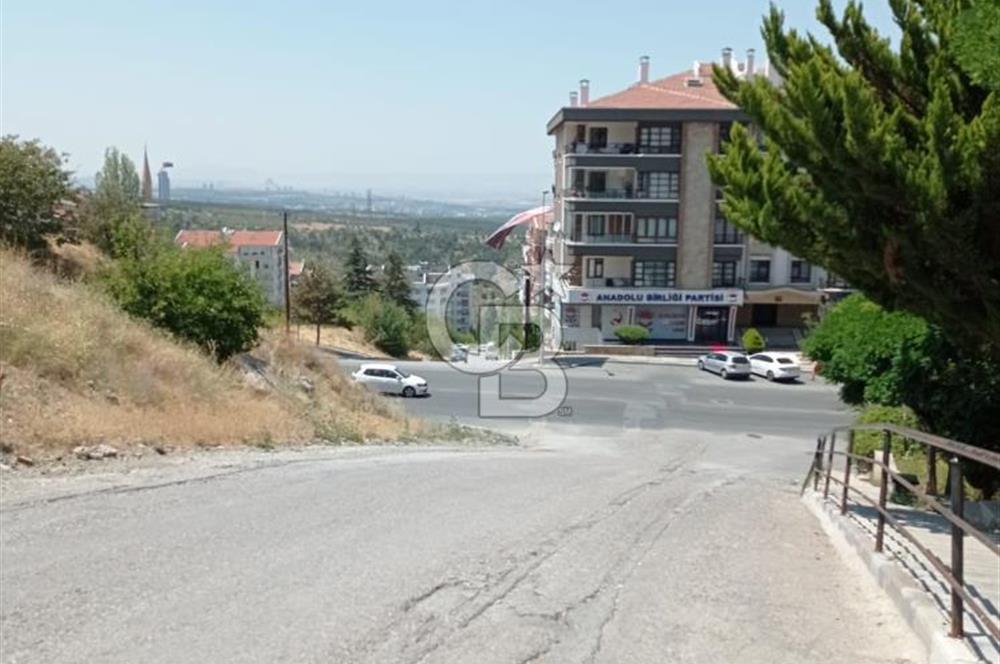 DİKMEN CADDESİ YAKINI GENİŞ ARA KAT 3+1 SATILIK DAİRE