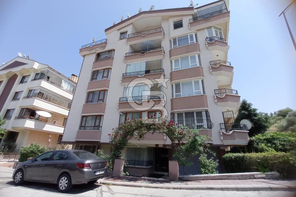 DİKMEN CADDESİ YAKINI GENİŞ ARA KAT 3+1 SATILIK DAİRE
