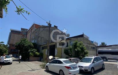 İSTANBUL BÜYÜKÇEKMECE'DE SATILIK DÜKKAN+BİNA