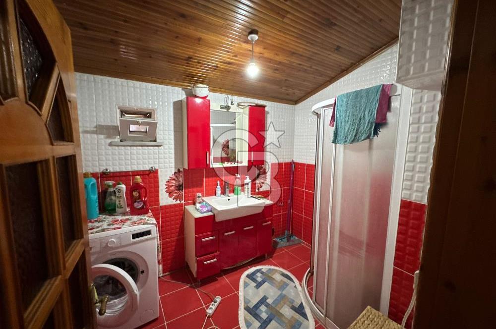 ERDOĞDUDA SATILIK 2+1 ÇATI KATI FIRSAT DAİRE