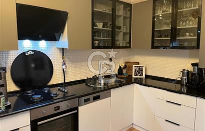 İzmir Karabağlar Selvili Mahallesi 3+1 Satılık Lüks Daire