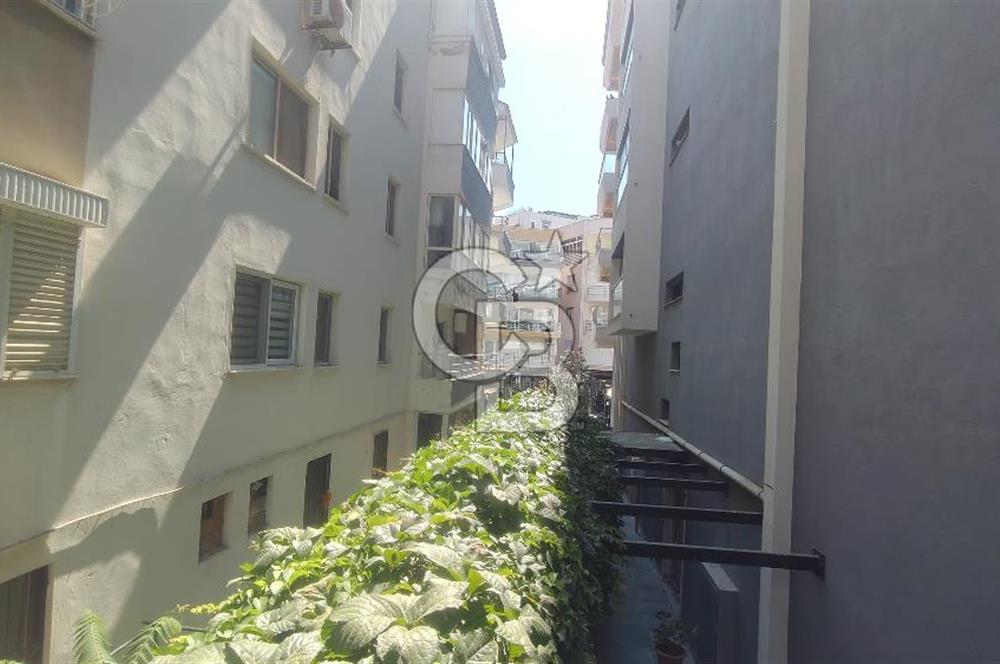 Kuşadası Marina'ya Yürüme Mesafesi, 2+1 Fırsat Daire