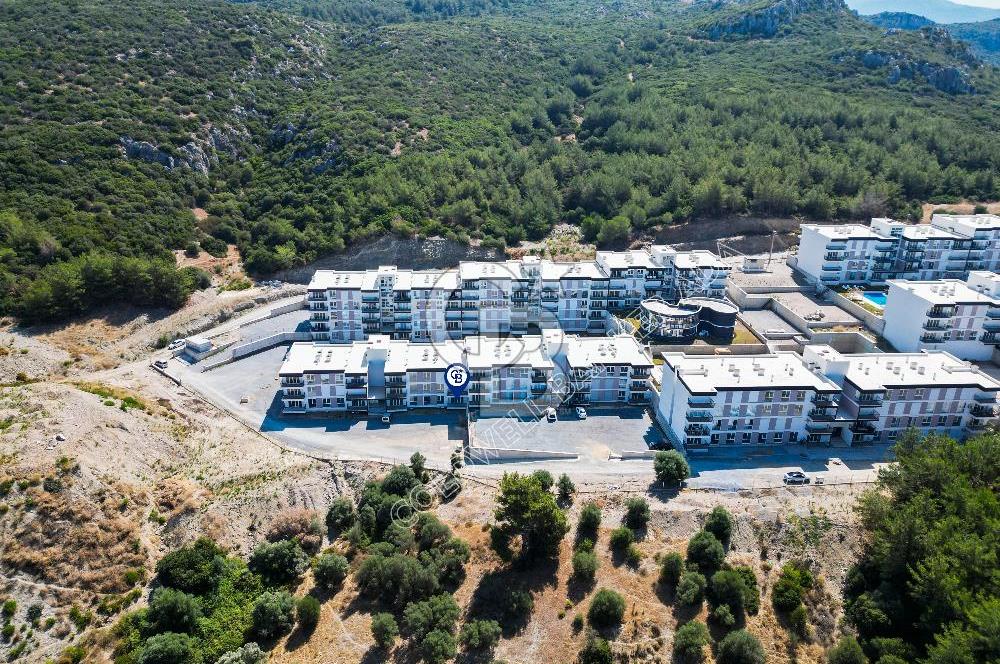 KUŞADASINDA DOĞA İLE İÇ İÇE HARİKA PROJEDE SATILIK 1+1 GİRİŞ KATI DAİRE