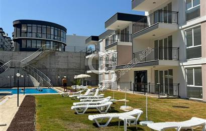 KUŞADASINDA DOĞA İLE İÇ İÇE HARİKA PROJEDE SATILIK 1+1 GİRİŞ KATI DAİRE