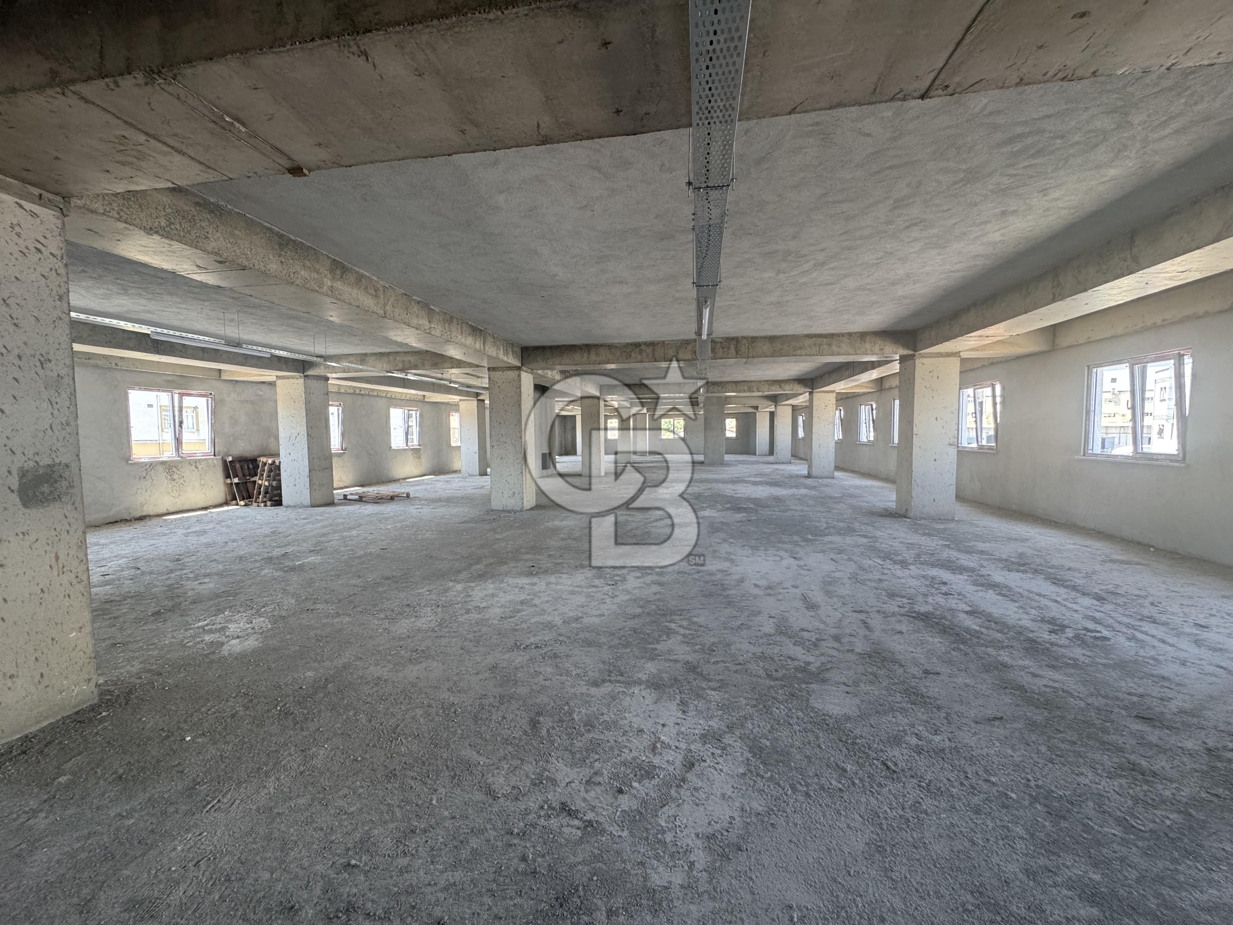 Sancaktepe Osmangazi Mahallesi’nde 750 metre² birinci kat iş yeri