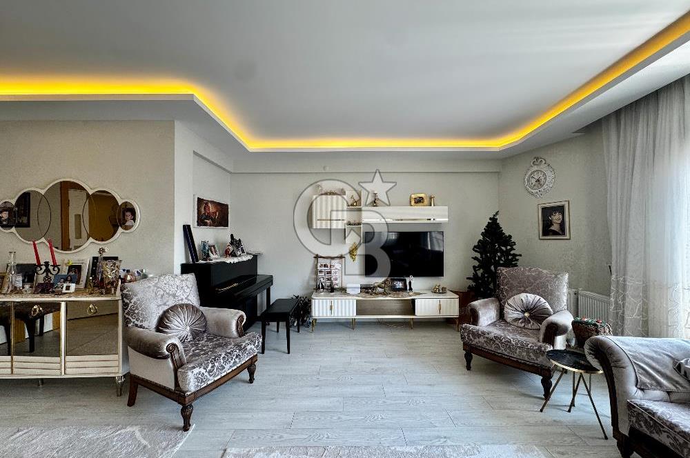 Göztepe'de Dubleks 4 + 1 Satılık Daire
