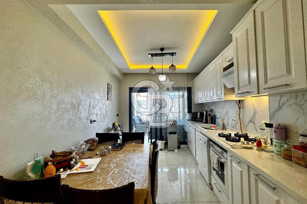 Göztepe'de Dubleks 4 + 1 Satılık Daire