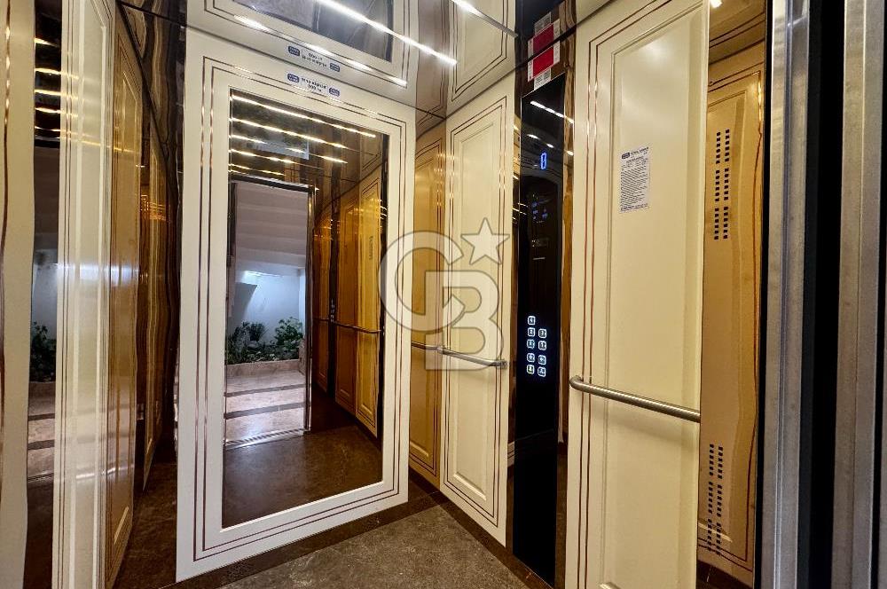 Göztepe'de Dubleks 4 + 1 Satılık Daire