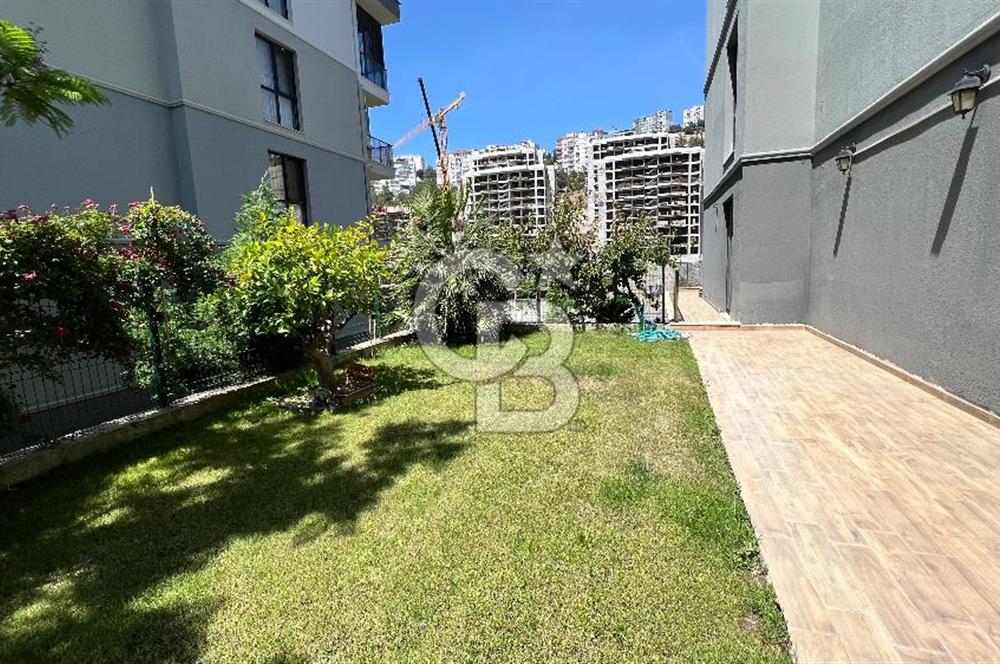Parkyaşam Santorini'de Bahçeli 3+1 Satılık Daire
